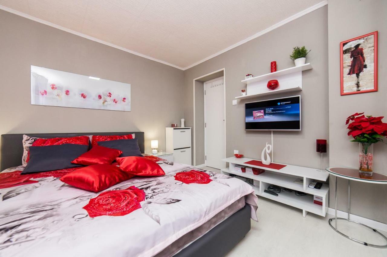 Apartment Romanov Belgrad Exteriör bild