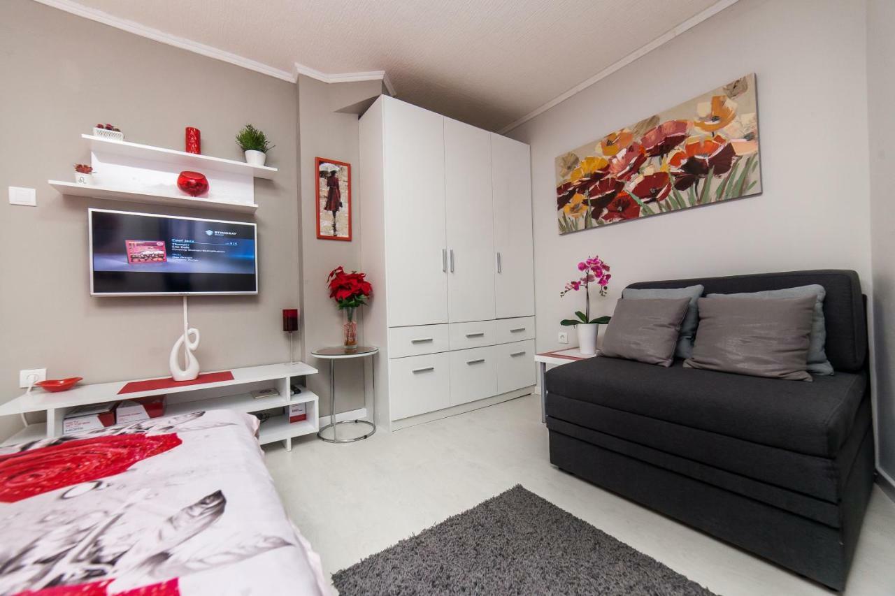 Apartment Romanov Belgrad Exteriör bild