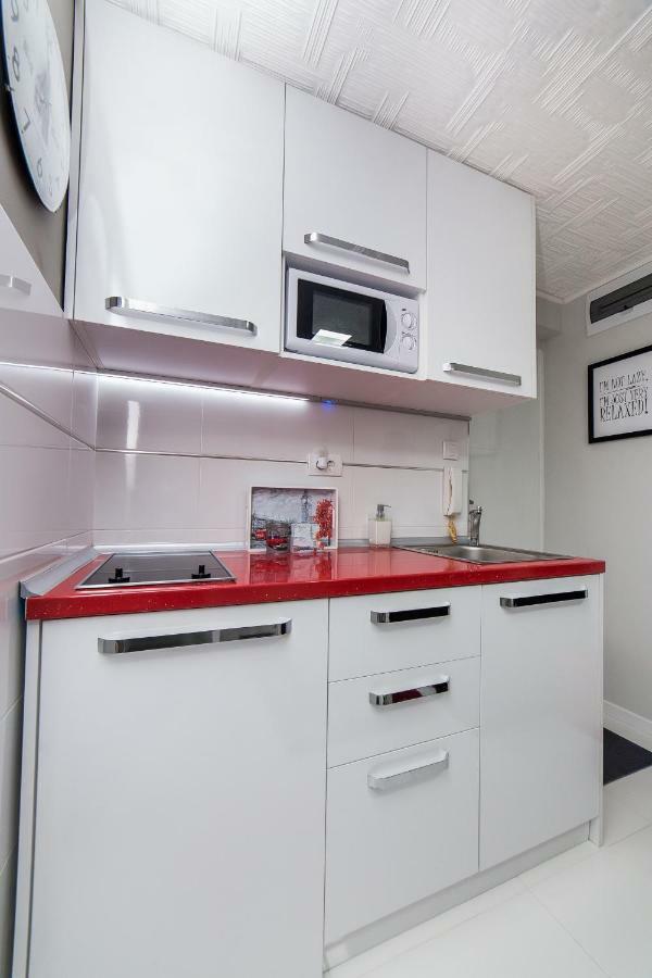 Apartment Romanov Belgrad Exteriör bild
